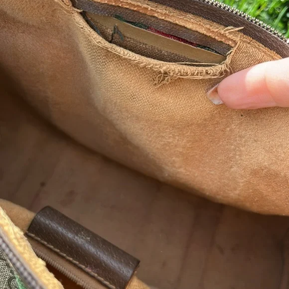 Gucci Beige and Brown Handbag with Red and Green Stripe - Picture 6 of 10